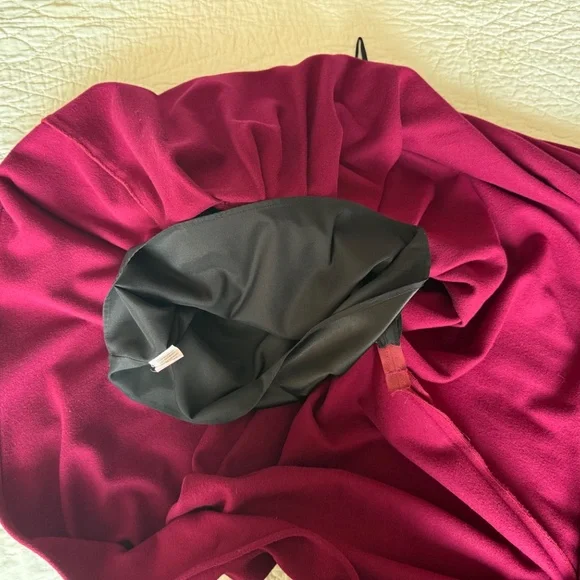 Copious Formal Statement Gown - Picture 9 of 10